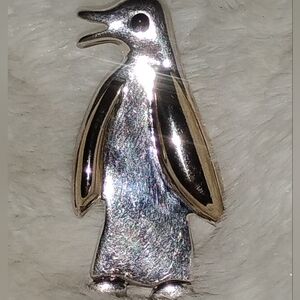 Vintage Silver Penguin Pendant!
